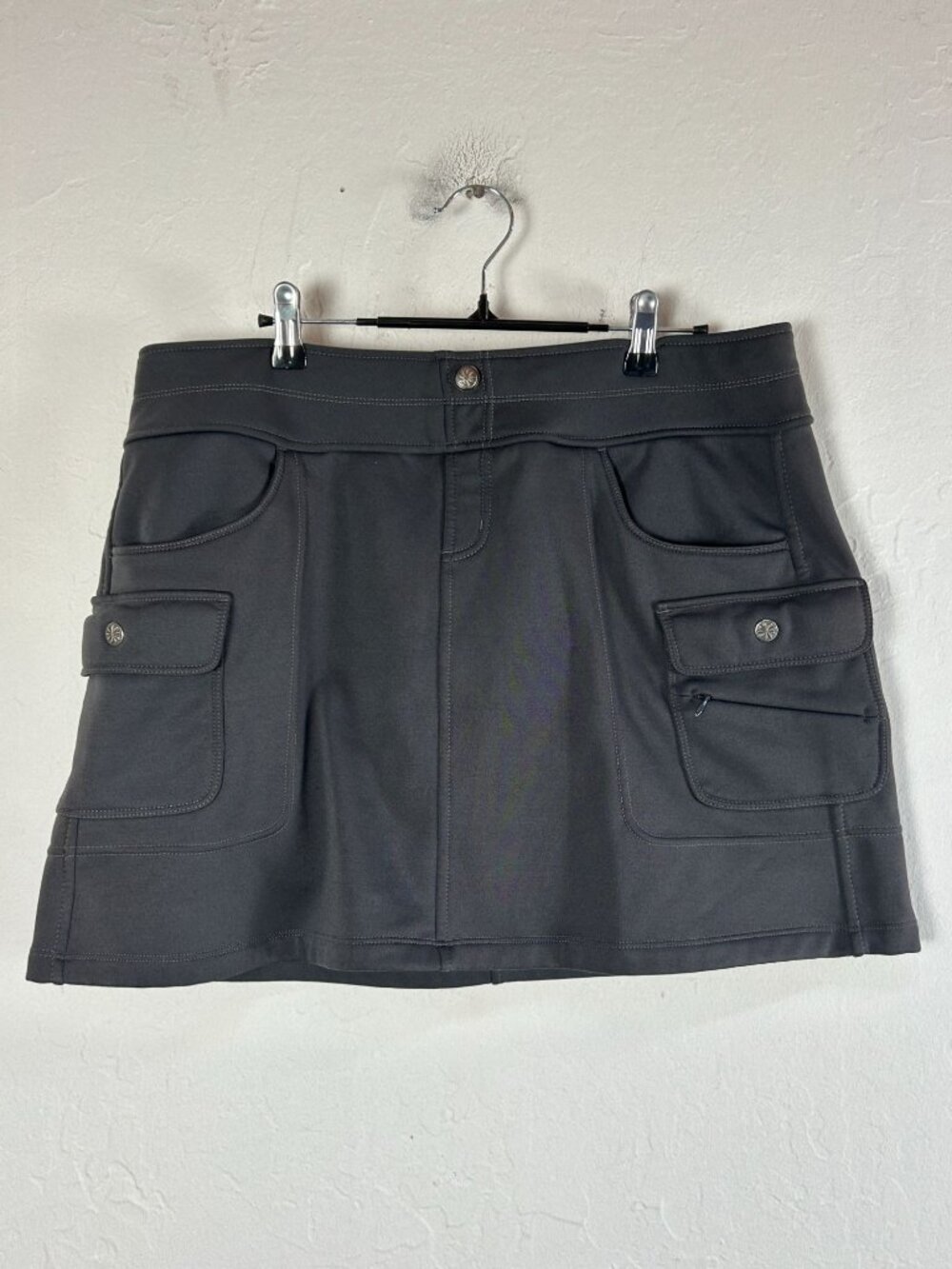 Athleta Womens Snowslide Cargo Mini Skirt Size XL Black Fleece Lined Outdoor